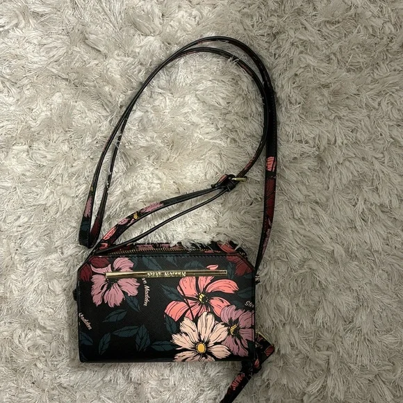 Steve Madden Crossbody - Picture 1 of 6